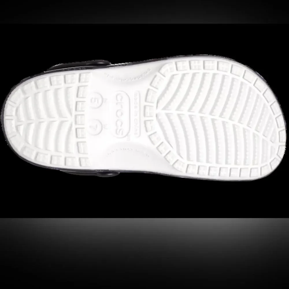 NEW NWT Crocs x Outkast Classic Clog Clogs Black & White Size Womens 10 Men's 10